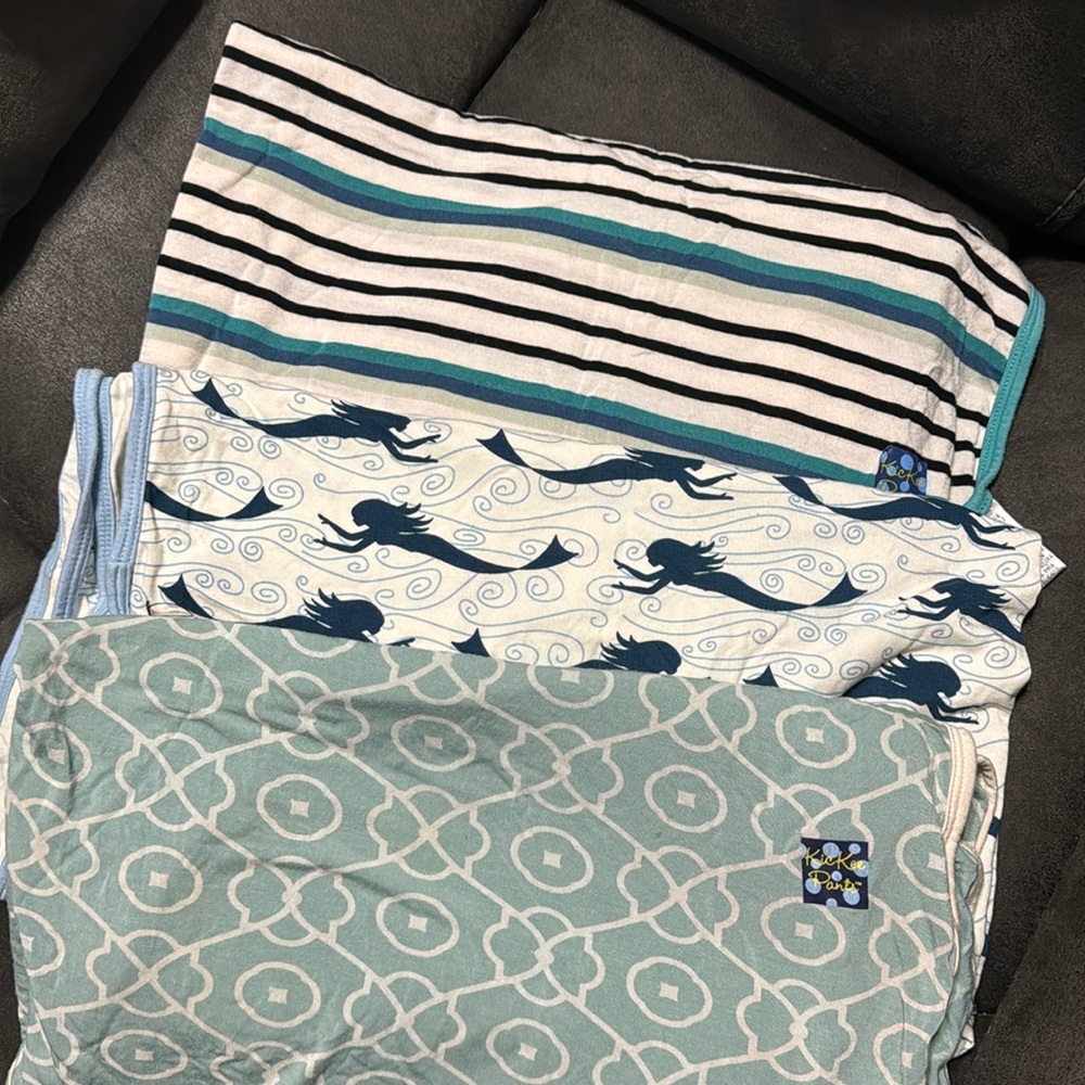 Kickee pants bamboo blankets
